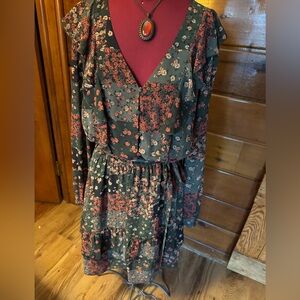 ODDI NWT MIDI Floral V-Neck Dress Plus size